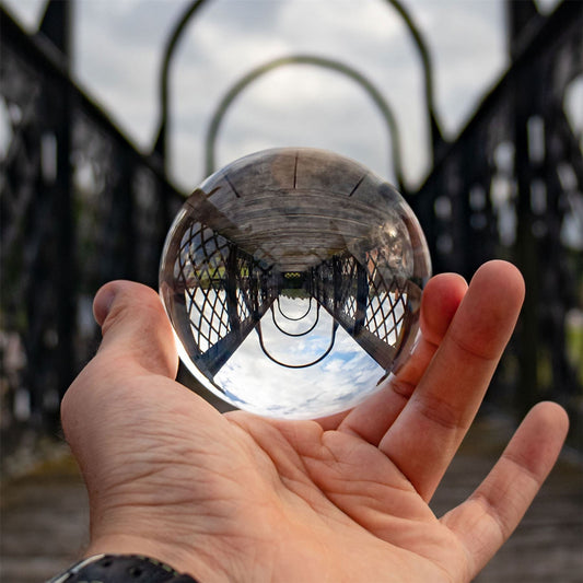 Maison & White K9 Clear Crystal Photography Ball | 80mm Glass Lensball | Stand, Cleaning Cloth, Pouch & Gift Box
