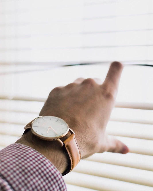 Thomas & George Bakersfield Brown Watch | 40mm Slim Gold-Tone Case & White Dial | Japanese Quartz Movement | Brown Leather Strap