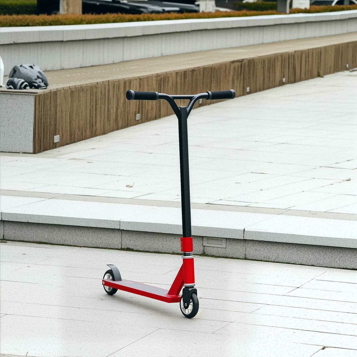 Stunt Scooter, 360° Entry Level Tricks Scooter w/ Lightweight Aluminium Deck and ABEC 7 Bearing, For Age 14+ Beginners, Red / Purple