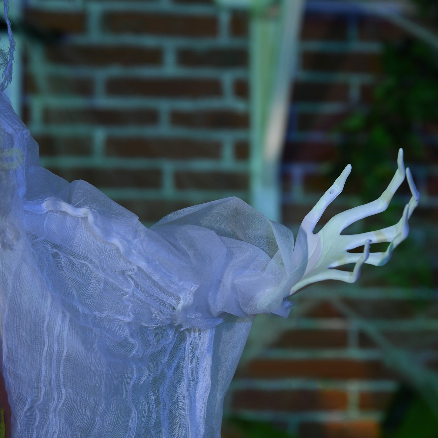 6ft Outdoor Halloween Decoration Witch with Pumpkin, Standing Skeleton Witch Prop Life Size with Sound and Motion Activated, Light Up Eyes, Laughing Sound, Posable Arms, White