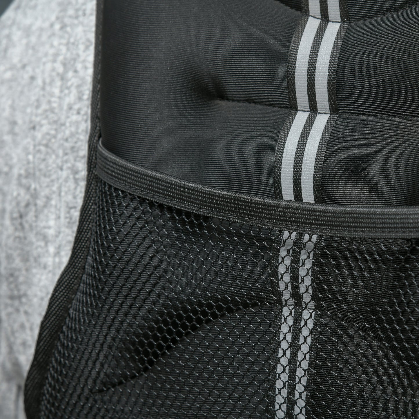10KG Weighted Vest, Running Weight Vest with Adjustable Straps, Convenient Pocket and Reflective Strips, for Men and Women Cardio Exercise Strength Training Workout