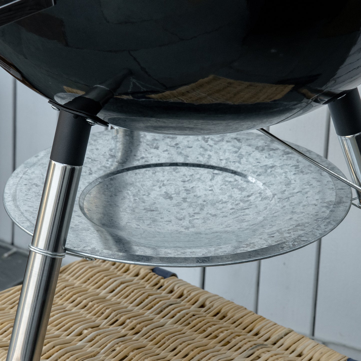 Outsunny Portable Kettle BBQ Charcoal Grill - Black