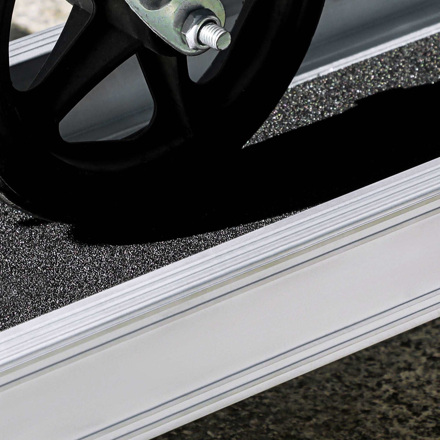 2 Piece Telescopic Wheelchair Assist Ramp, 183L x 19.5Wcm, 270kg, Folding Aluminium Door Threshold Ramps for Home, Doorways, Steps, Stairs