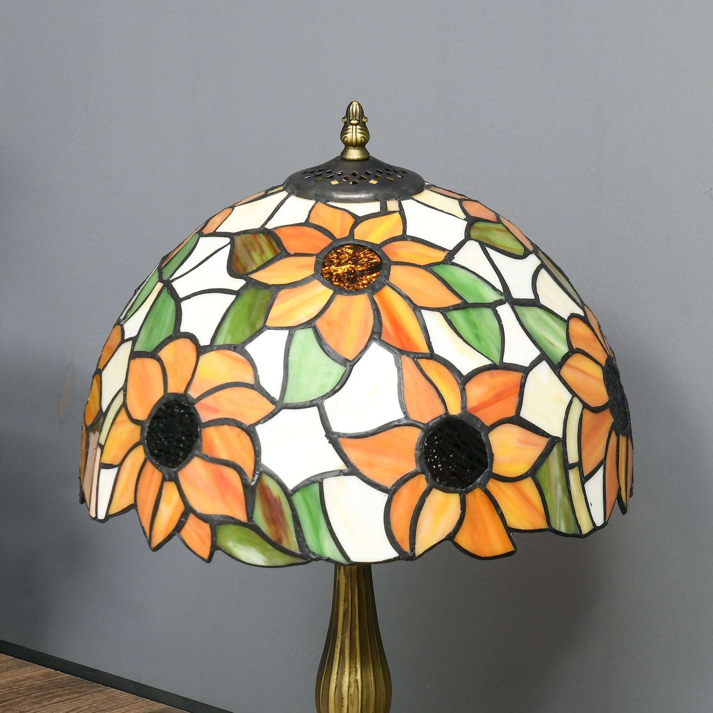 Stained Glass Table Lamp, Handmade Antique Style Bedside Lamp for Bedroom, Living room, Home, Nightstand, Decorative Night Light, Orange Sunflower