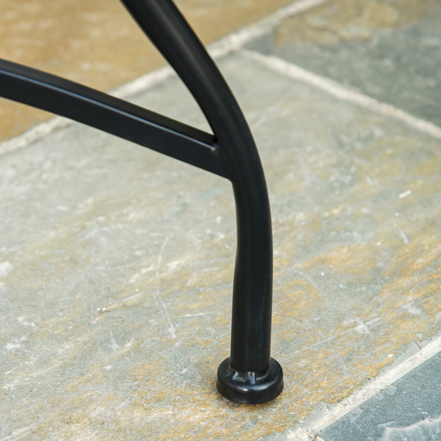 Outsunny Mosaic Side Table, 60cm Round Bistro Coffee Table, Plant Stand for Indoor, Outdoor, Garden, Patio, Balcony, Grey