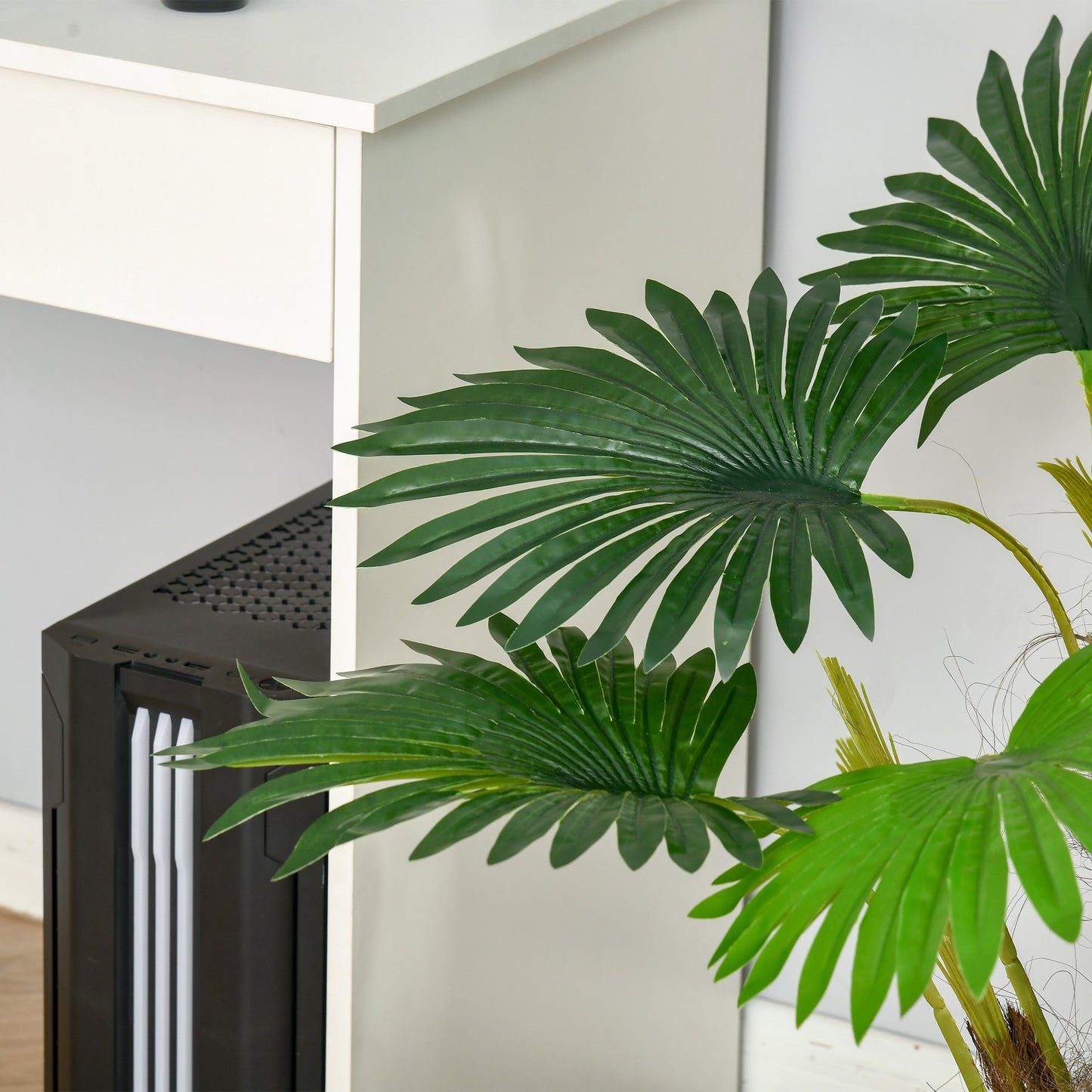 Artificial Tree, Tropical Palm Tree, Fake Decorative Plant in Nursery Pot for Indoor Outdoor Décor, 135cm