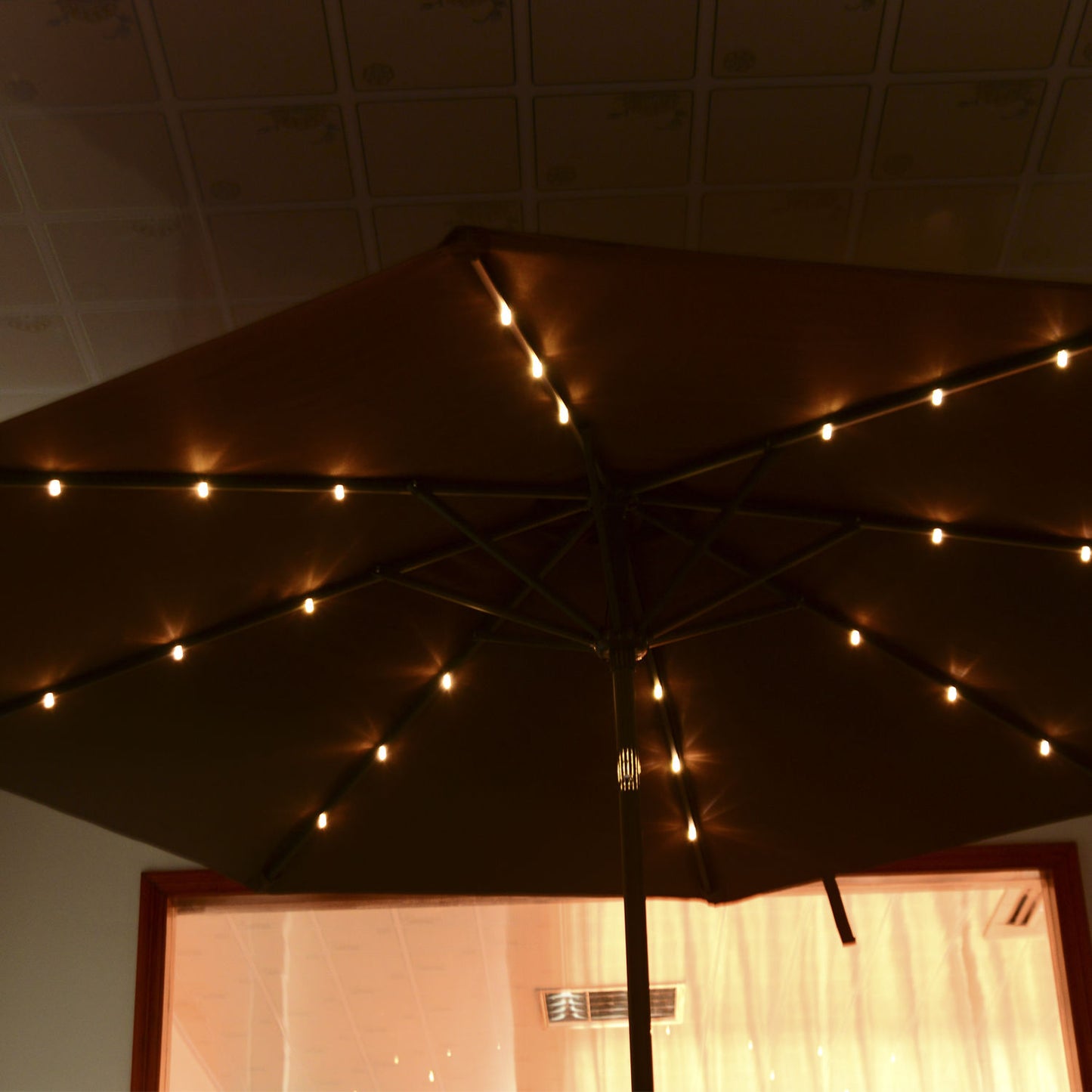 Outsunny Umbrella Parasol 24 Solar LED-Brown/Coffee