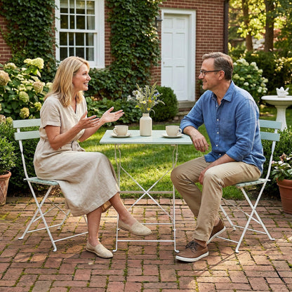 Outsunny Outdoor Bistro Set Folding Patio Furniture Set with 2 Chairs Table for 2 People White and Green