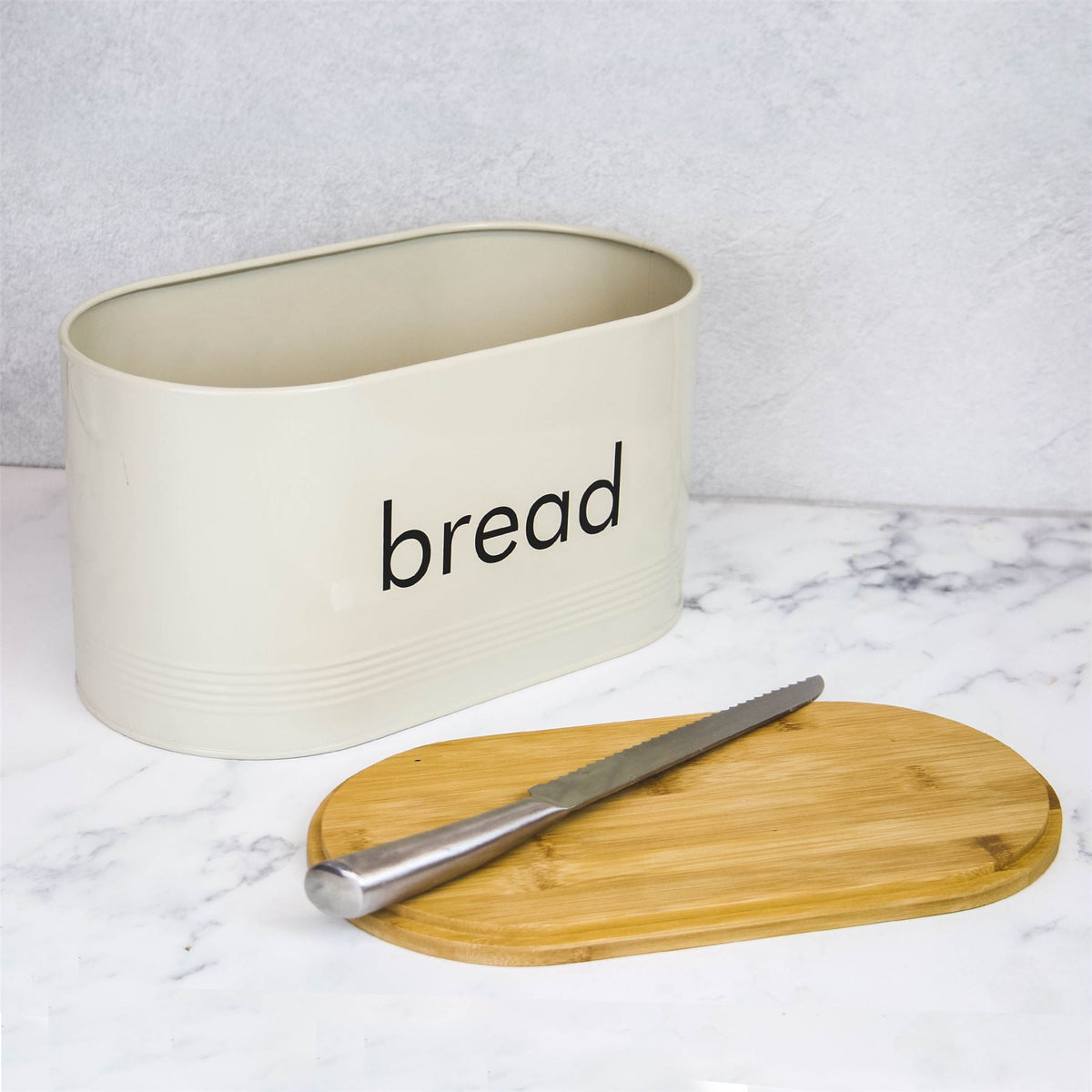 Maison & White Bread Bin with Bamboo Chopping Board Lid | Painted Cold Rolled Iron | Keeps Bread Fresh | Vintage Retro Style | Dual-Use Bamboo Lid | Easy Wipe Clean | 34x18x19cm | 2-Year Guarantee