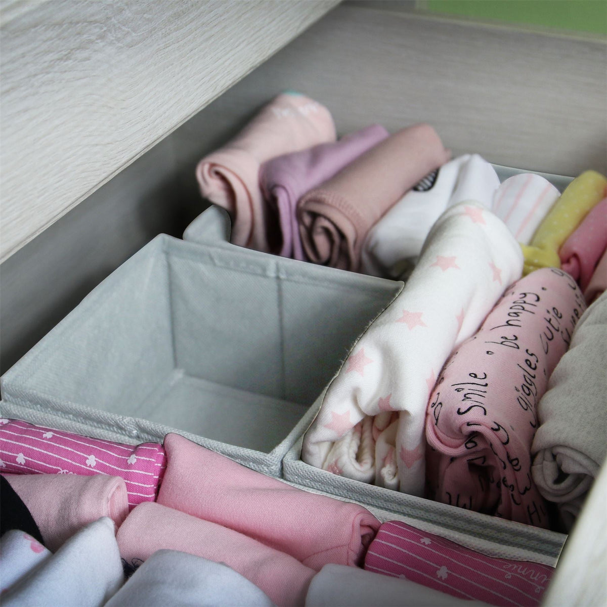 Maison & White Foldable Fabric Drawer Organisers | Set of 12 | 4 Large 30x16x10cm + 8 Small 16x16x10cm | Collapsible | Wardrobe Drawer Nursery Bedroom | Socks Underwear Clothing Organiser | Separate & Tidy