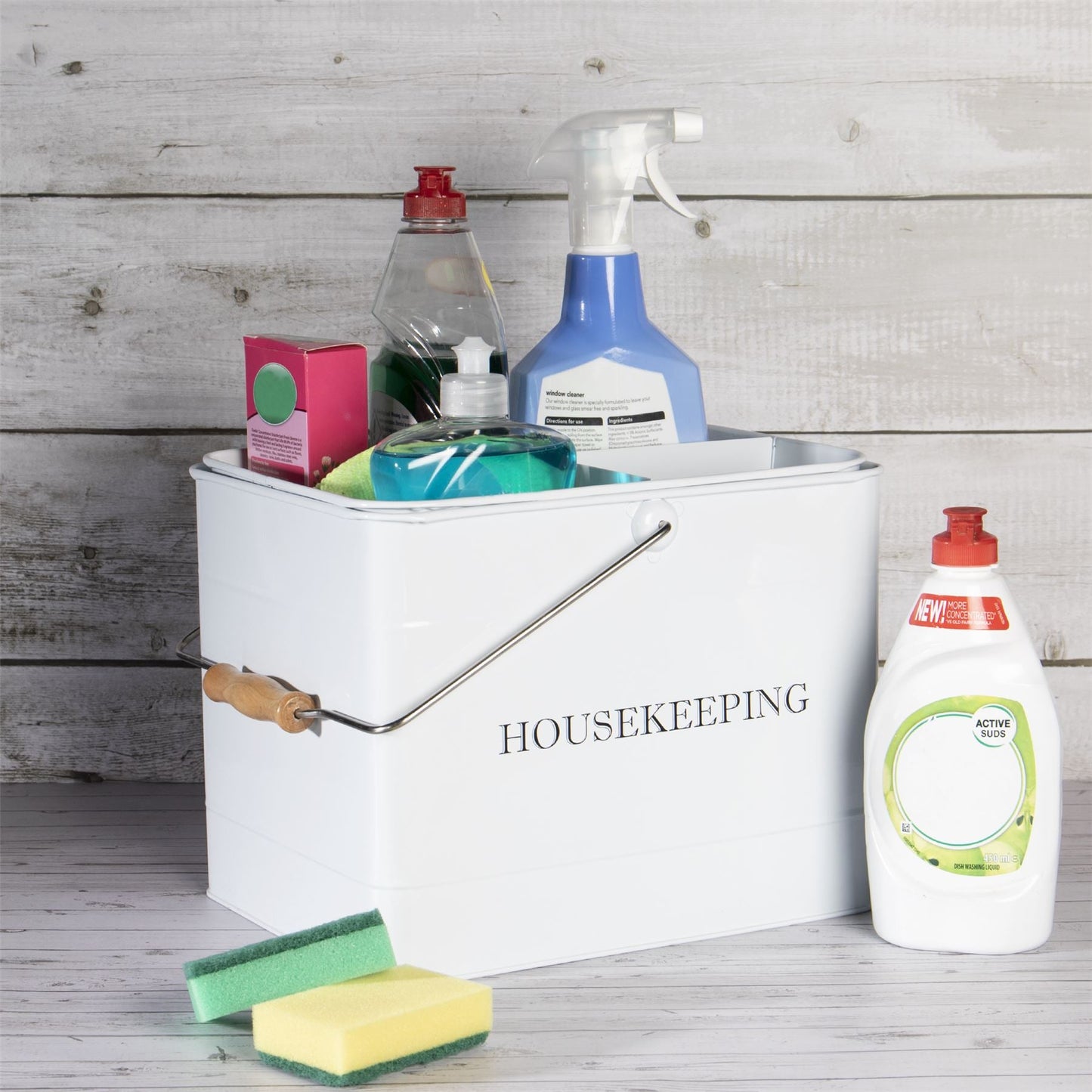 Vintage Cleaning Caddy | Metal & Wood | Deep Main Compartment | Removable 3-Section Tray | Swing Handle | Housekeeping Print | 21x33x21cm | 2-Year Warranty | White