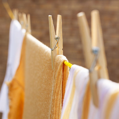 Bamboo Washing Pegs | Pack of 100 | Galvanised Steel Springs | Eco-Friendly | 7.2x1.2cm | Arts & Crafts | Washing Line | 2-Year Warranty