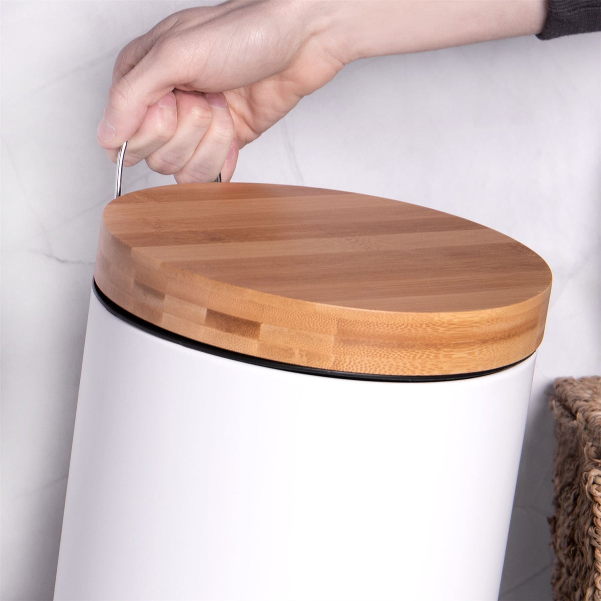 Maison & White 5L Bathroom Bin with Bamboo Lid | Matt White Steel | Foot Pedal | Soft-Close Lid | Removable Inner Basket | Fingerprint Resistant | 27.5x20.5x20.5cm | 2-Year Warranty
