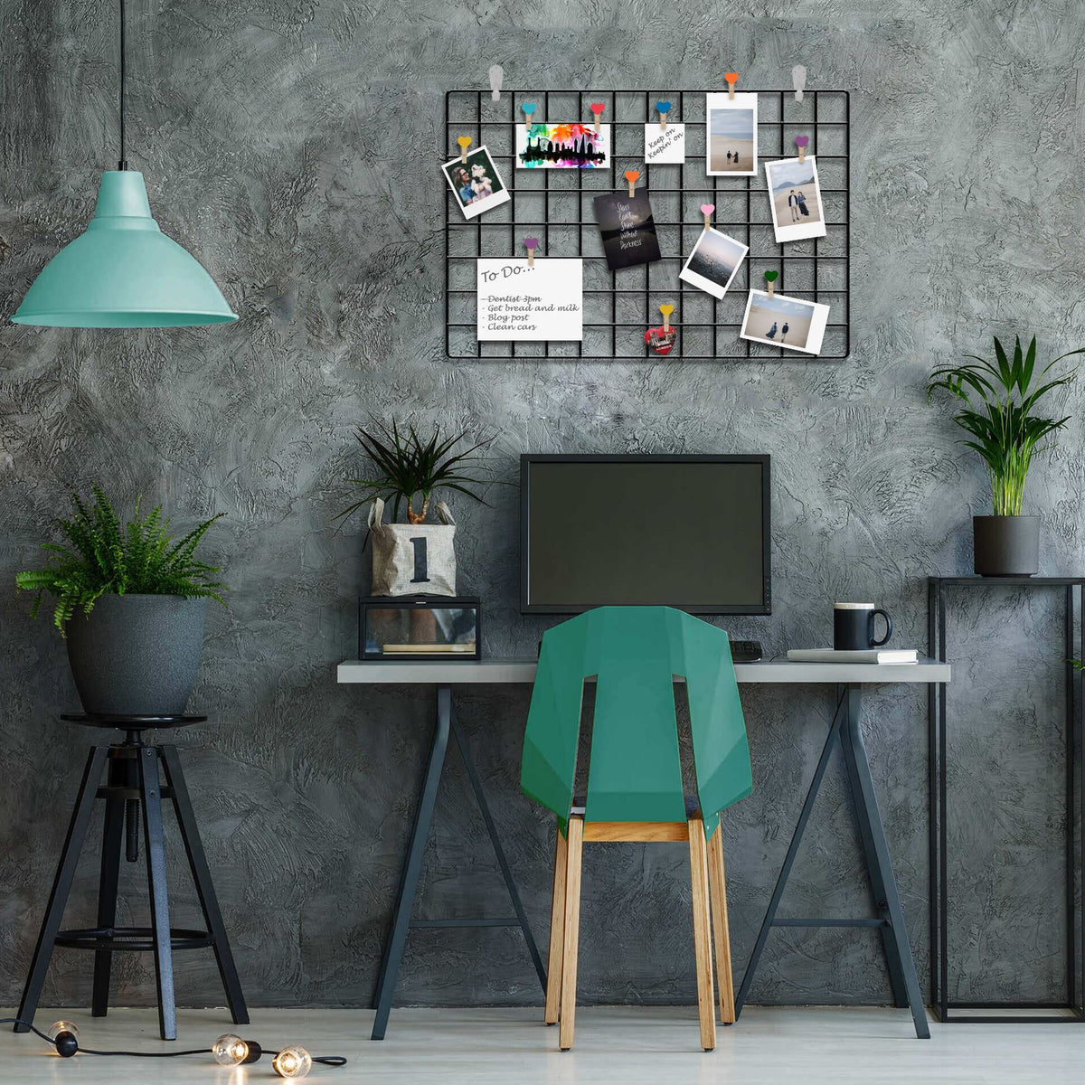 Pukkr Black Wire Grid Photo Wall Panels | Pack of 2 | 58 × 44cm Steel Memo Boards with 10 Heart Pegs & Hooks