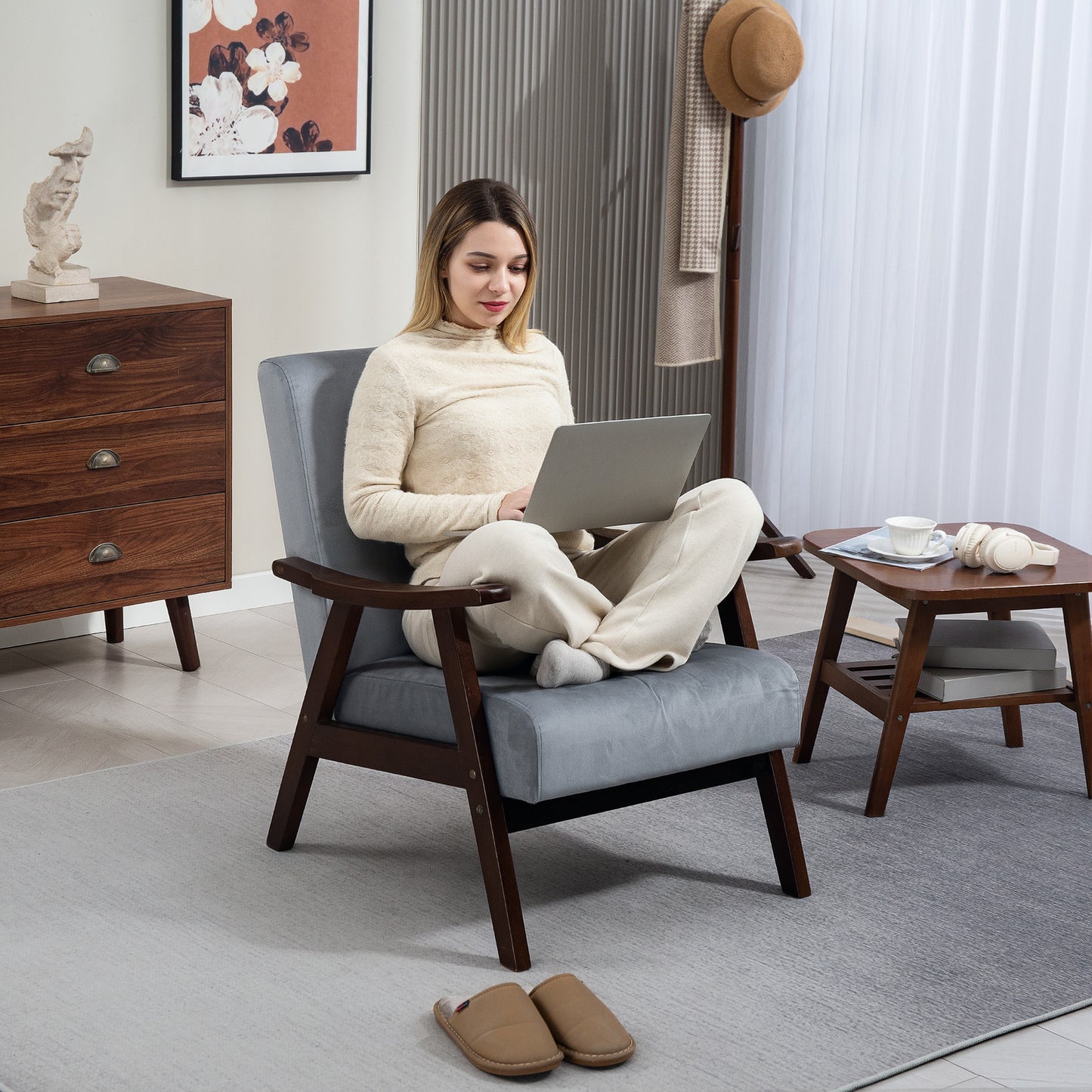 Retro Vintage Style Nordic Accent Chair, Upholstered Velvet Armchair with Solid Wood Frame and Soft Thick Padded for Living Room, Bedroom