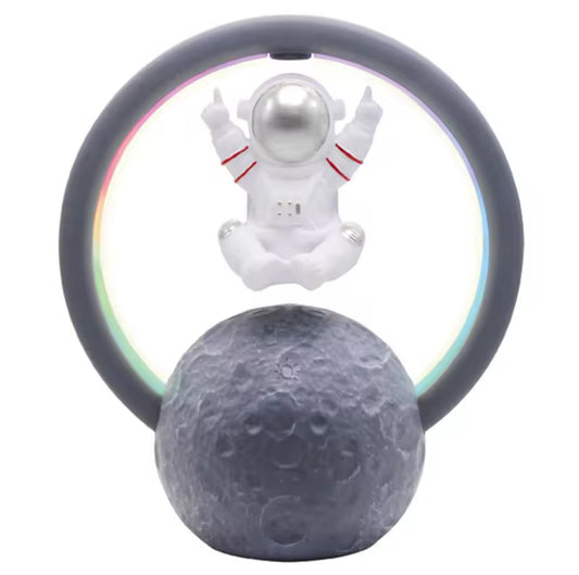 Astronaut Creative Mini Radio Outdoor Wireless Subwoofer Portable Audio Levitation Bluetooth Speaker