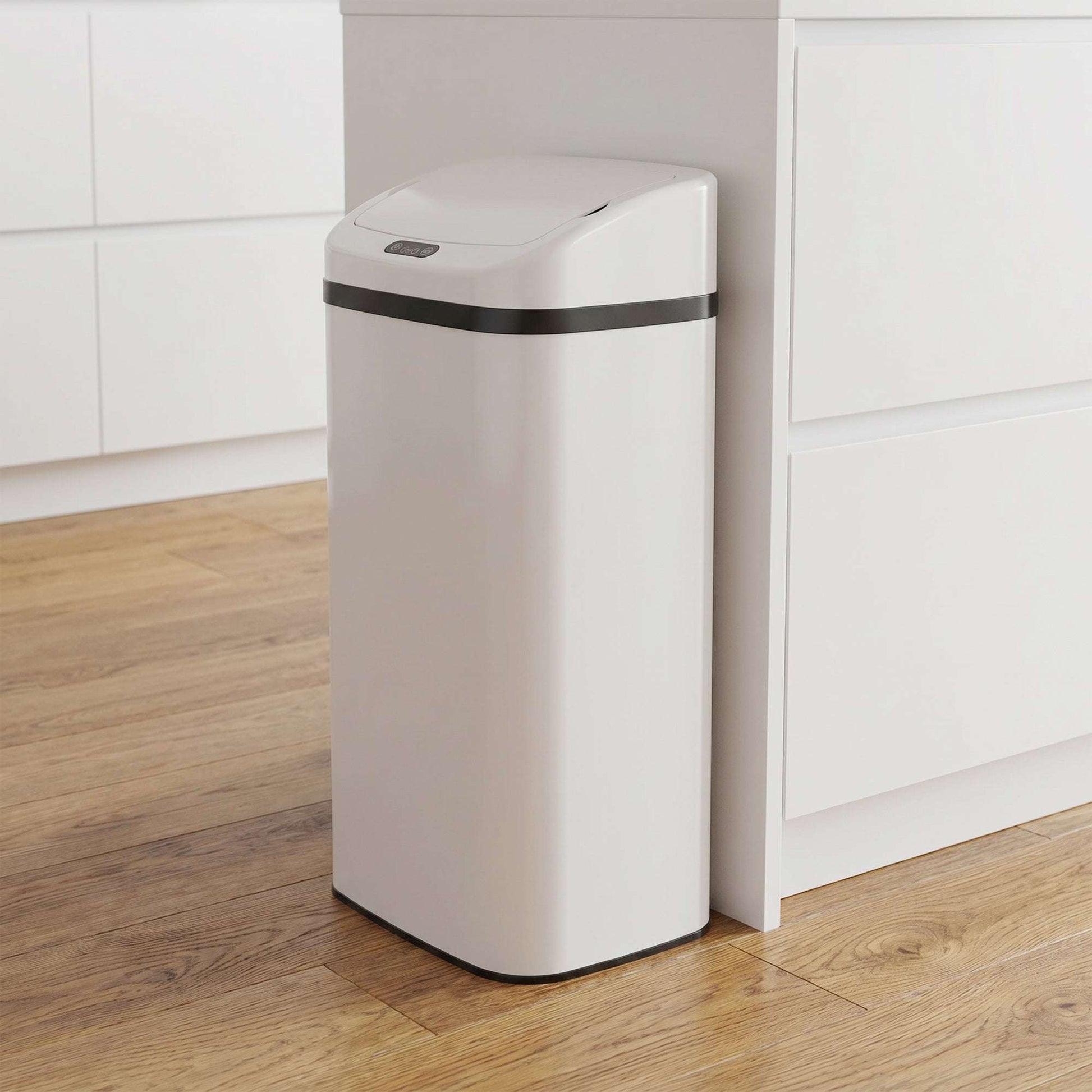 48L Infrared Sensor Bin | Opens in 0.5s | Quiet Close in 4-7s | Fingerprint-Resistant Stainless Steel | No Inner Bucket | 4xAA Batteries | No Assembly | 33x25x69cm | White