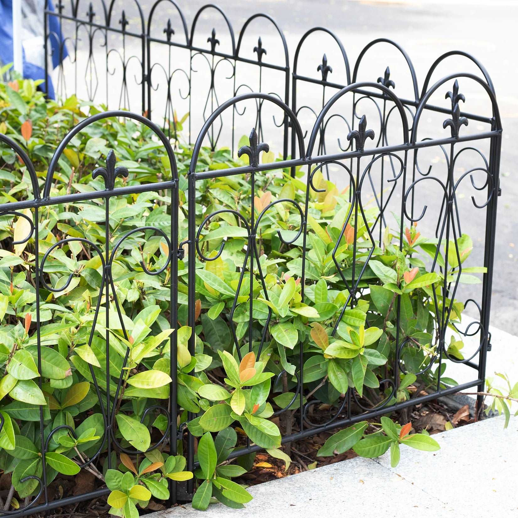 5 Piece Large Decorative Garden Fence Outdoor Coated Metal Rust Proof Landscape Wrought Iron Wire Border Folding Patio Fencing Barrier