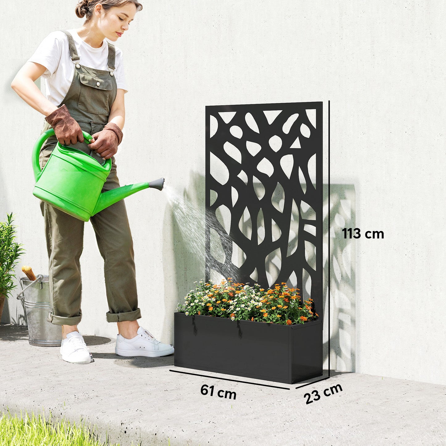 Metal Raised Garden Bed with Trellis & Privacy Screen | Powder-Coated Steel | 20L Soil | 30kg Capacity | 61x89cm Trellis | 61x23x113cm | Balcony & Patio | Climbing Plants | Black
