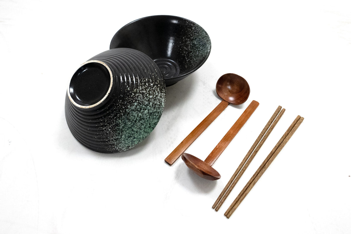 Maison & White Ramen Bowl Set of 2 | Green-Finish Stoneware, 20cm & 1000ml Each | Wooden Chopsticks & Spoons Included | 2-Year Warranty