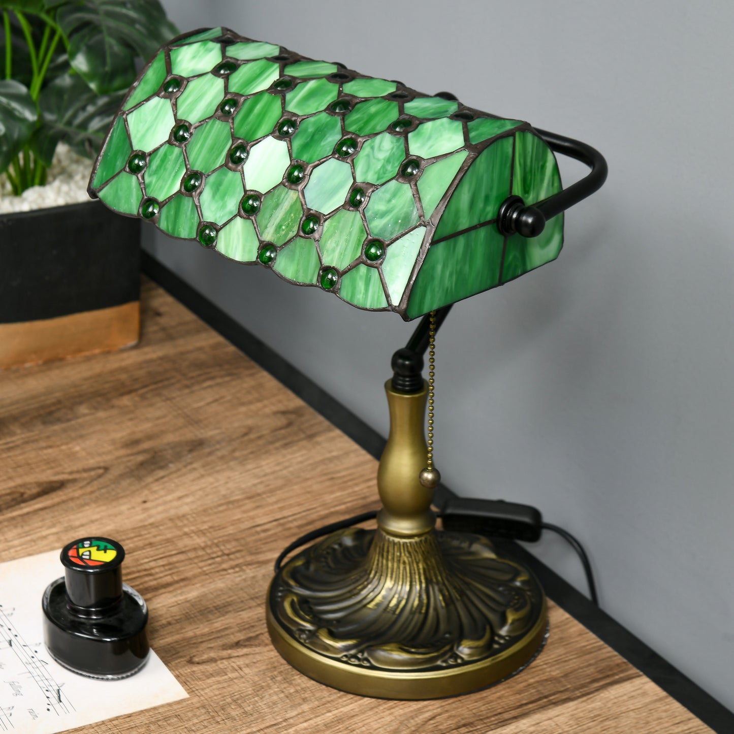 Stained Glass Table Lamp, Handmade Antique Bedside Lamp for Bedroom, Living room, Home, Nightstand, Decorative Night Light, Green