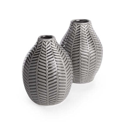 Maison & White Set of 2 Grey & White Ceramic Leaf-Inspired Vases | Small 13.7cm & Large 14.5cm | Real or Artificial Flowers | Monochrome Home Decor | Gift | 2-Year Warranty
