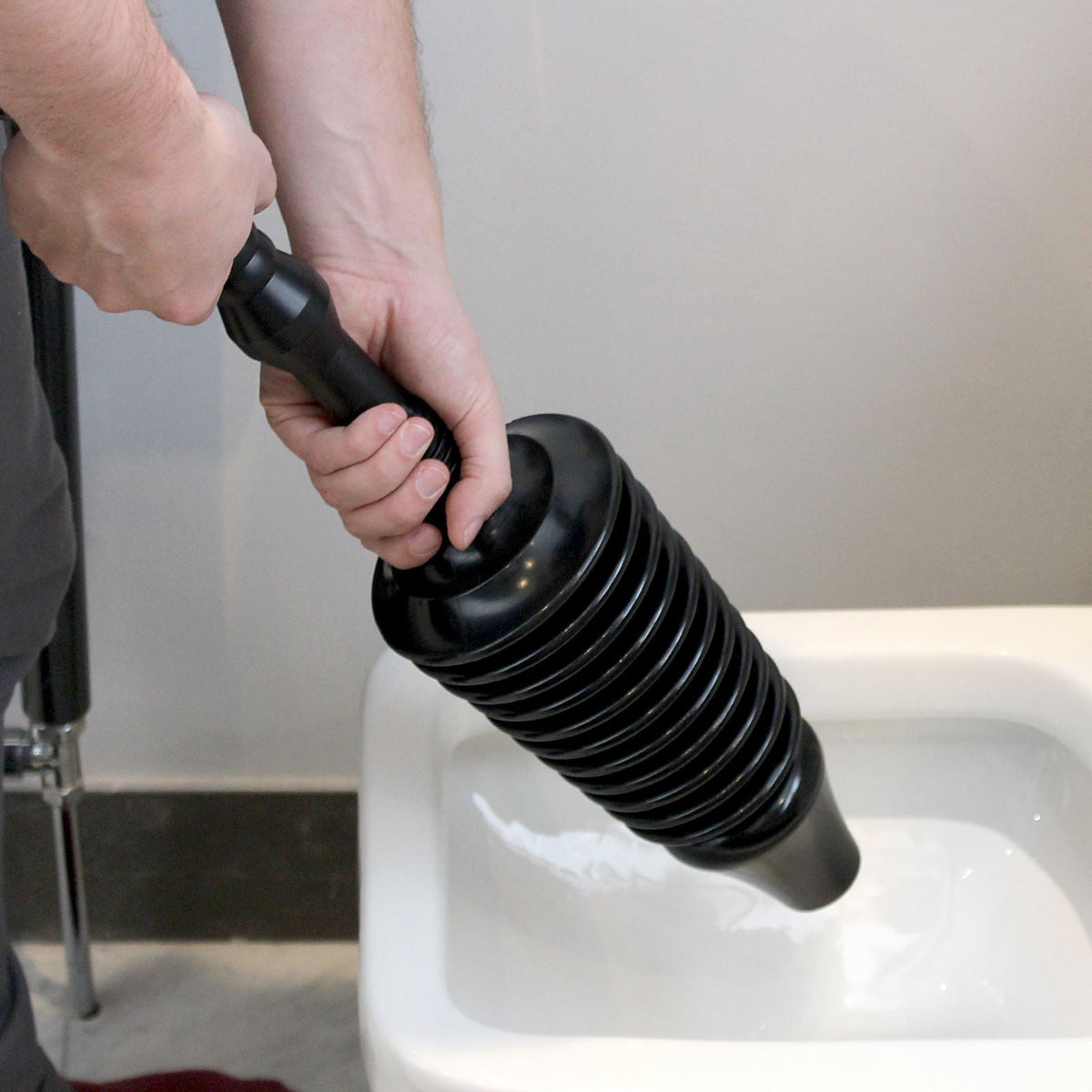 Pukkr Powerful Toilet Plunger | Water Pressure Concertina Head | 8x More Powerful | Handle 28cm | Assembled 62cm | Disassembles for Storage | Unblocks Toilets Fast | 2-Year Warranty