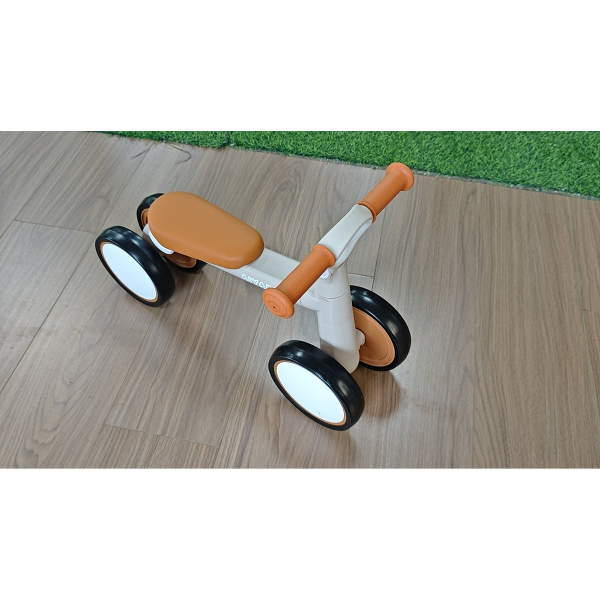 Kids Balance Bike No Pedal | Foldable Design | Adjustable Seat & 3-Position Handlebar | 135° Steering | Quiet EVA Wheels | Soft PU Seat | Lightweight Aluminium Frame | 25kg | 57x28.5x40cm | Ages 12–36 Months | White & Pink