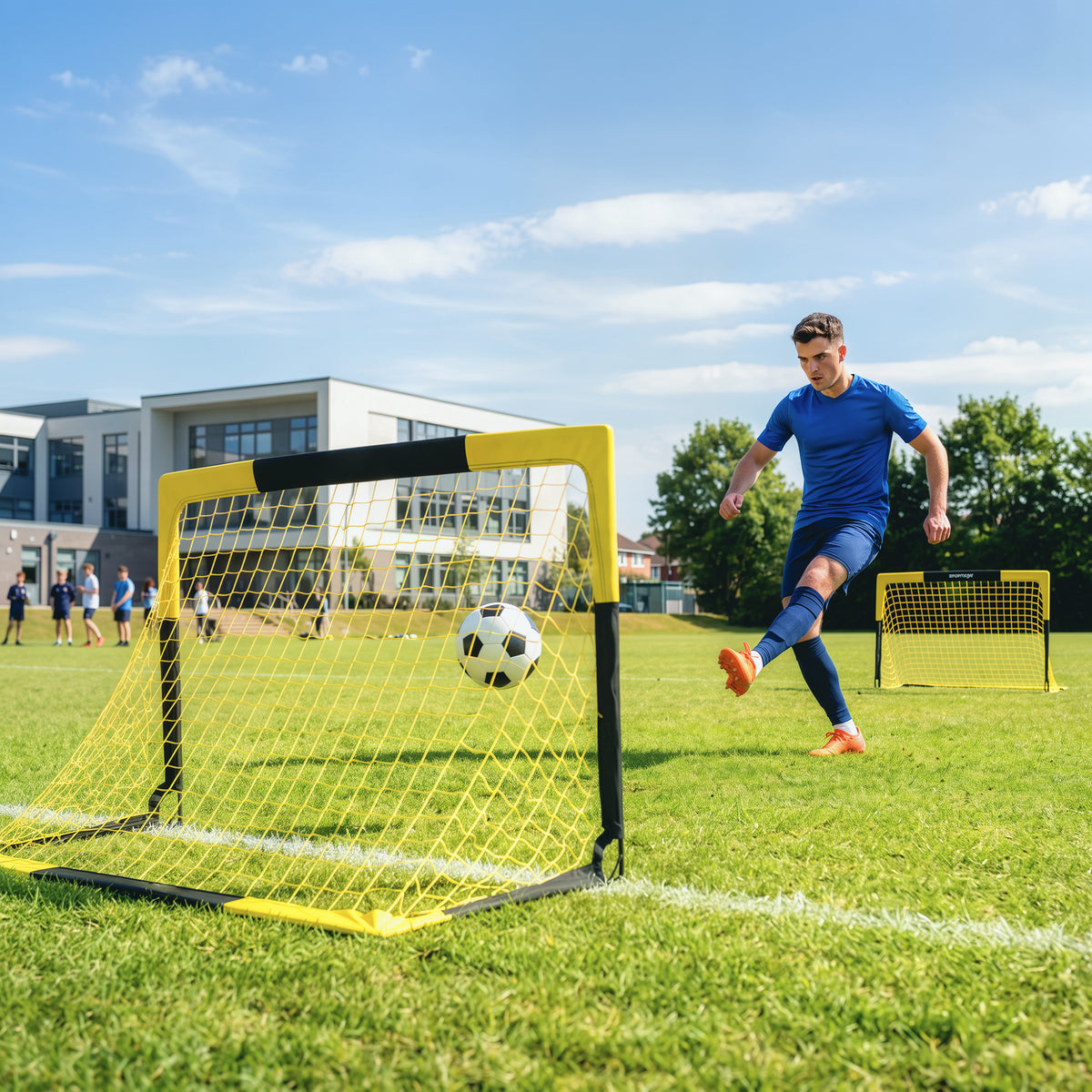 Set of 2 Pop-Up Football Goals | Instant Open & Fold Flat | Fibreglass Poles & Metal Tubes | Polyester Net | Oxford Edging | 8 U-Shaped Stakes | Carry Bag | 150x110x110cm | Age 5+ | Yellow & Black