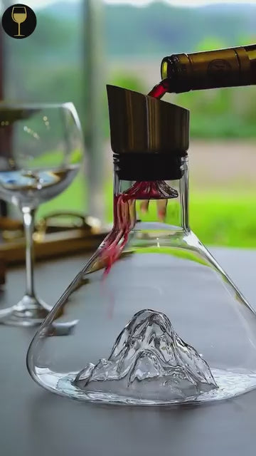 High Grade Guanshan Style Decanter High Borosilicate Glass Wine Bottle Wine Dispenser Snow Mountain Shape 1800Ml Red Wine Bottle