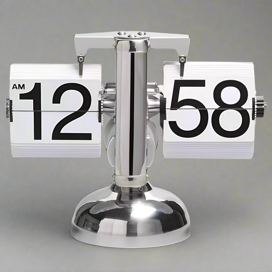 Retro Vintage Style Old School Auto Flip Digital Operated Quartz Clock Internal Gear Operated, Black / White