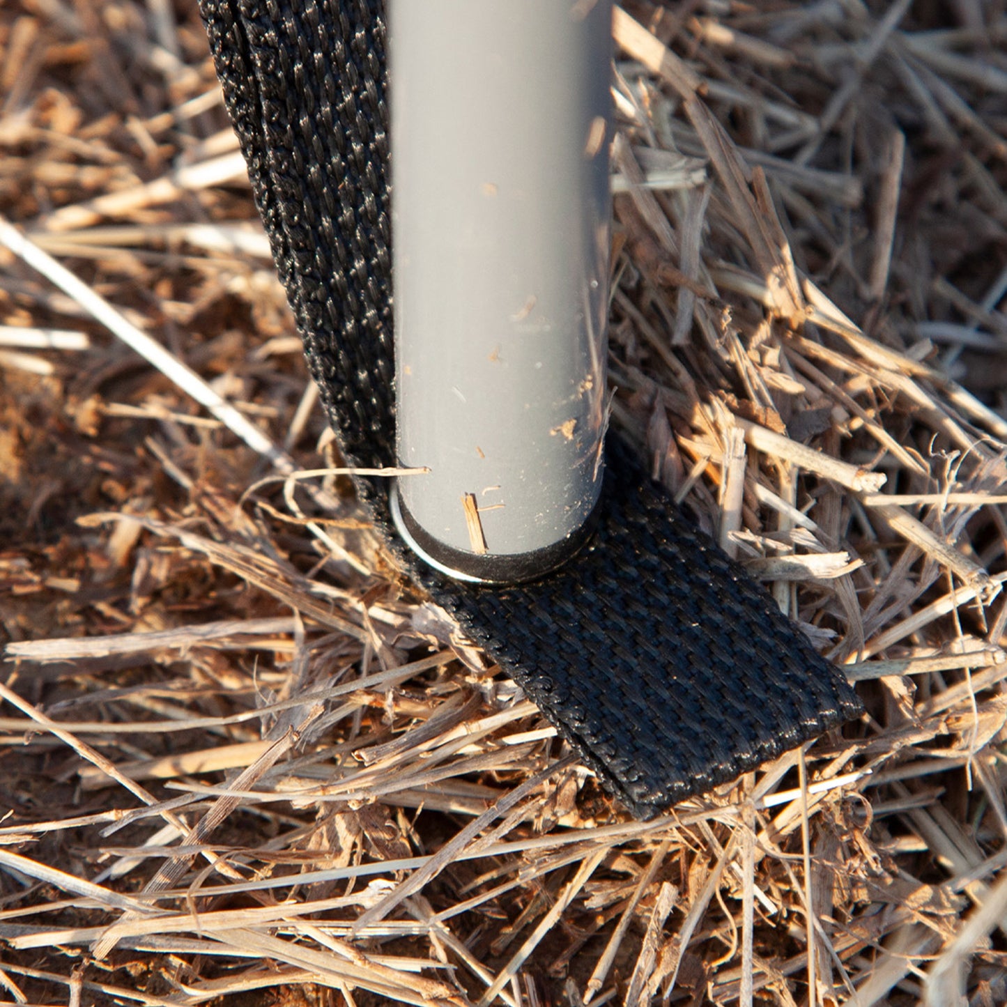 Outsunny 5 Pole Camping Windbreaks, Beach Wind Shield Privacy Shelter With Carry Bag / Steel Poles Outdoor 540cm x 150cm, Grey and White