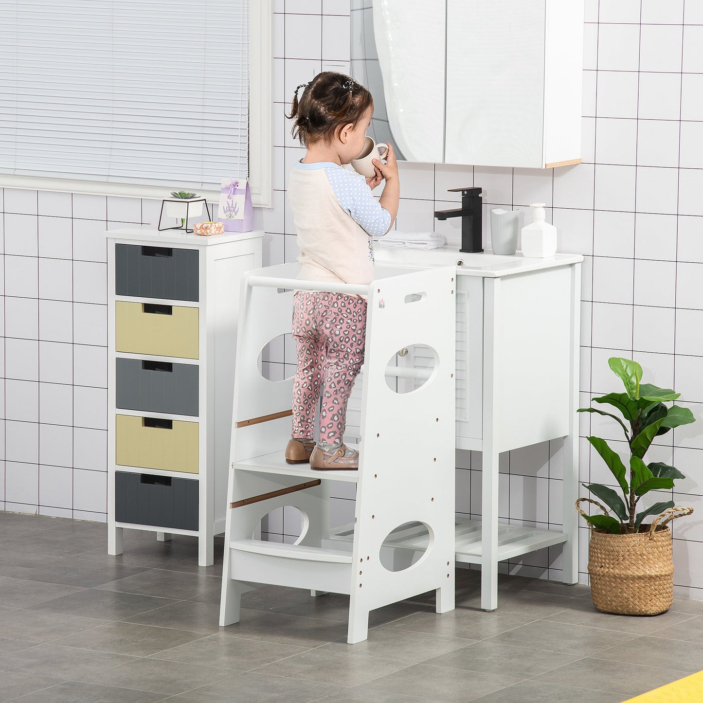 Kids Step Stool Toddler Kitchen Stool Tower with Adjustable Standing Platform for Kids Kitchen Counter White
