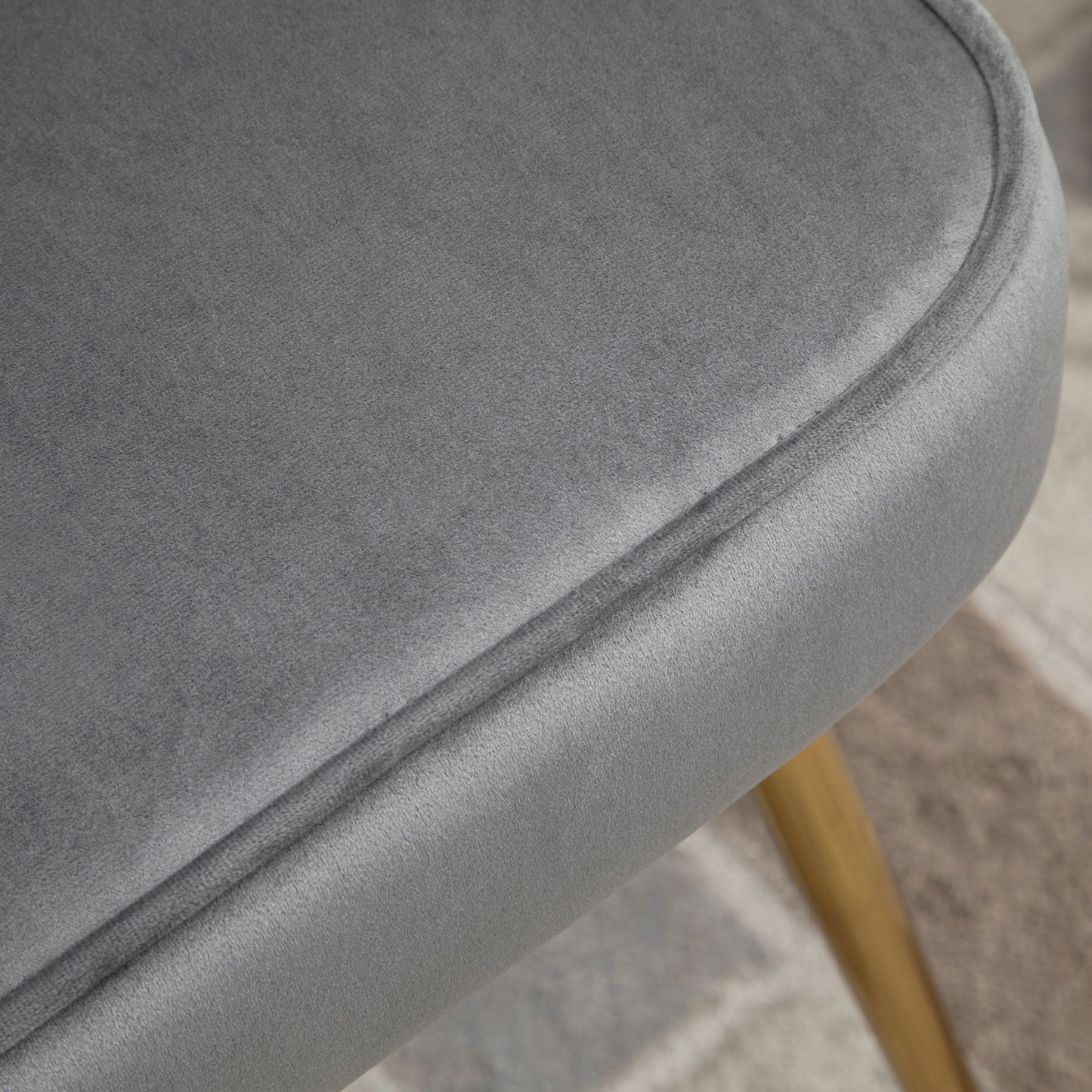 Retro Style Velvet-Feel Shell Luxe Accent Chair, Glam Vanity Chair Makeup Seat, Home Bedroom Lounge with Metal Legs Comfort Padding, Grey