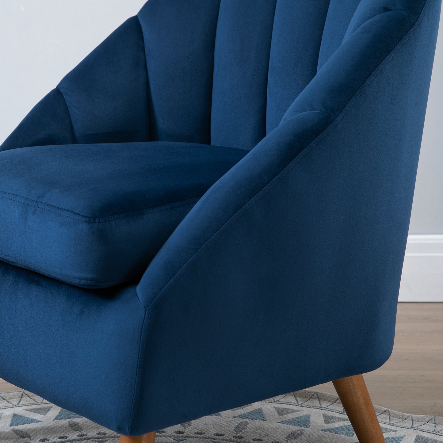 Accent Chair Velvet Fabric Single Sofa Armchair Home Living Room Solid Wood Leg Upholstered Side Armchair Blue