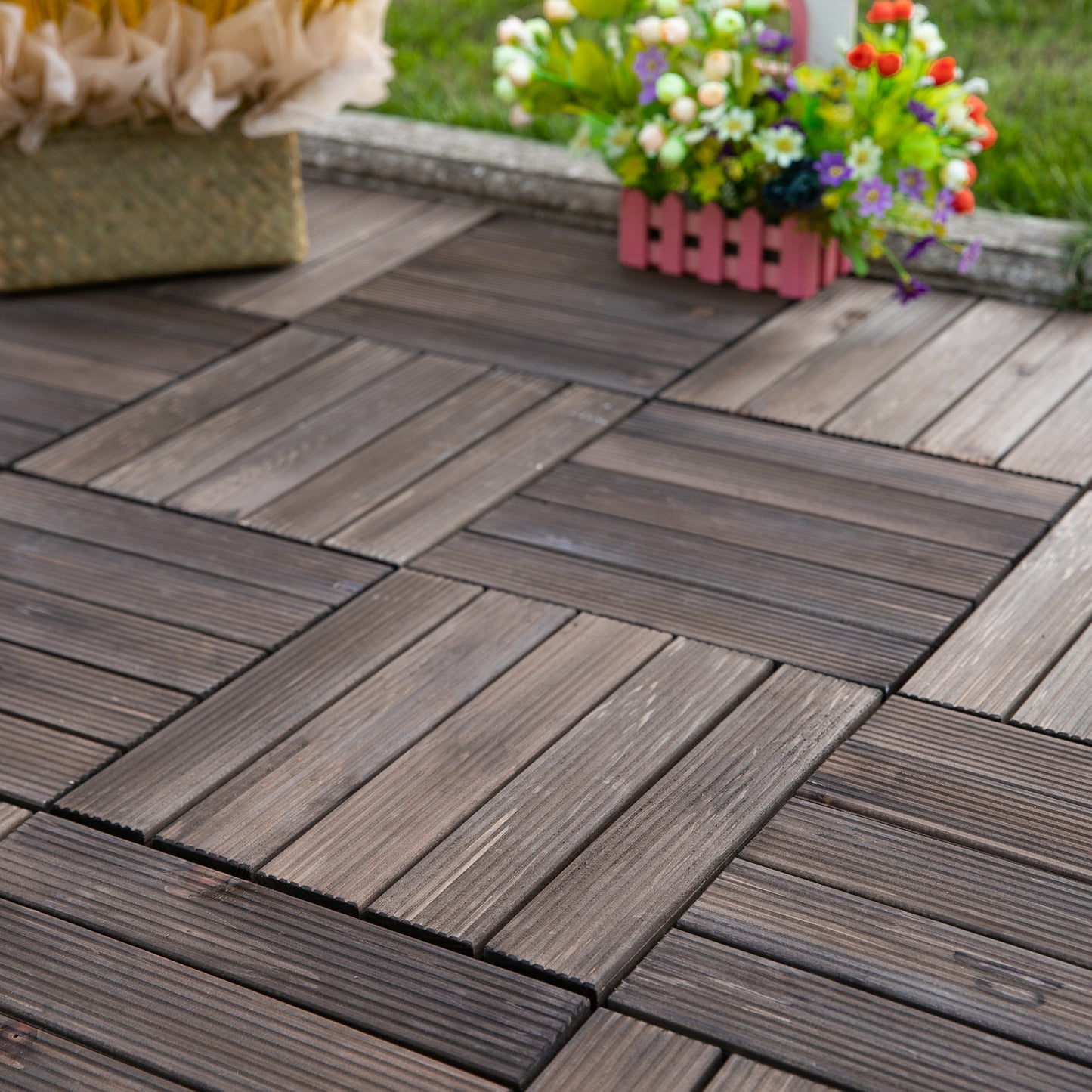 Outsunny 27 Piece Solid Wood Interlocking Decking Tiles For Patio, Balcony, Roof Terrace, Hot Tub, Black, (30 x 30 cm Per Piece)