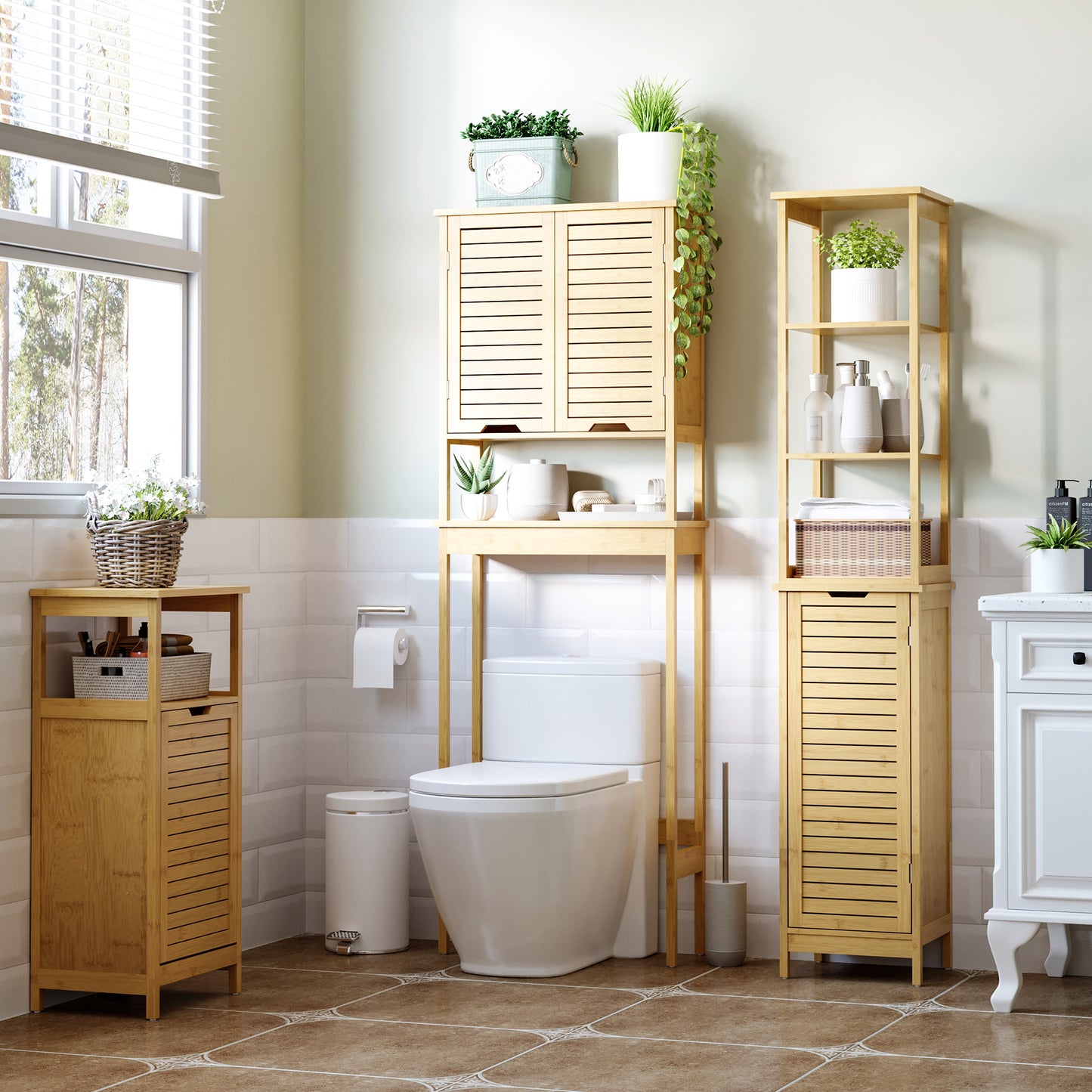 Kleankin Bathroom Floor Cabinet with 3 Shelves and Cupboard, Slim and Freestanding Organiser, Tallboy with Storage, Natural