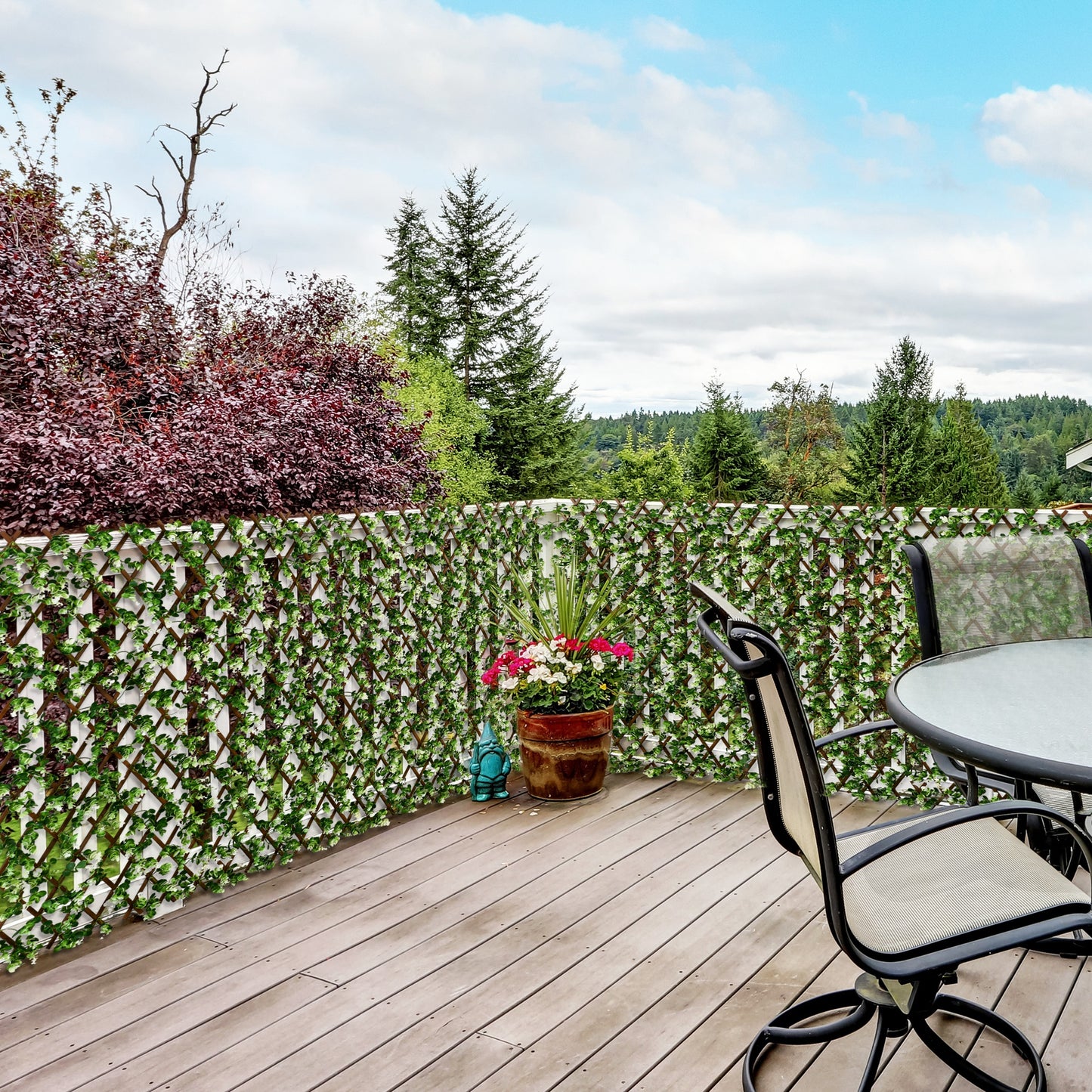 Outsunny 2 Pieces Expandable Faux Privacy Fence, 2m x 1m Decorative Trellis with Artificial Leaves, Garden Telescopic Hedge Privacy Screen