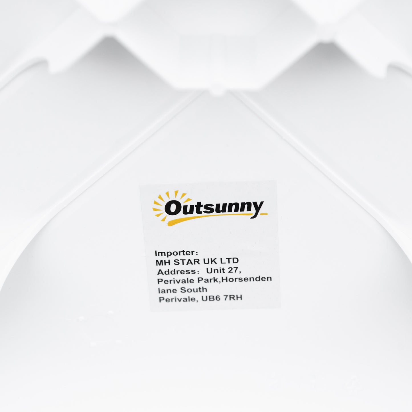 Outsunny Garden Side Table Outdoor Square Coffee End Table for Drink Snack, White